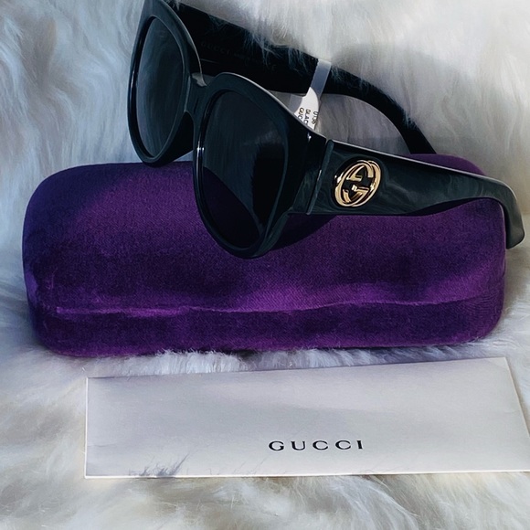 Gucci Square Black Sunglasses - Picture 3 of 13